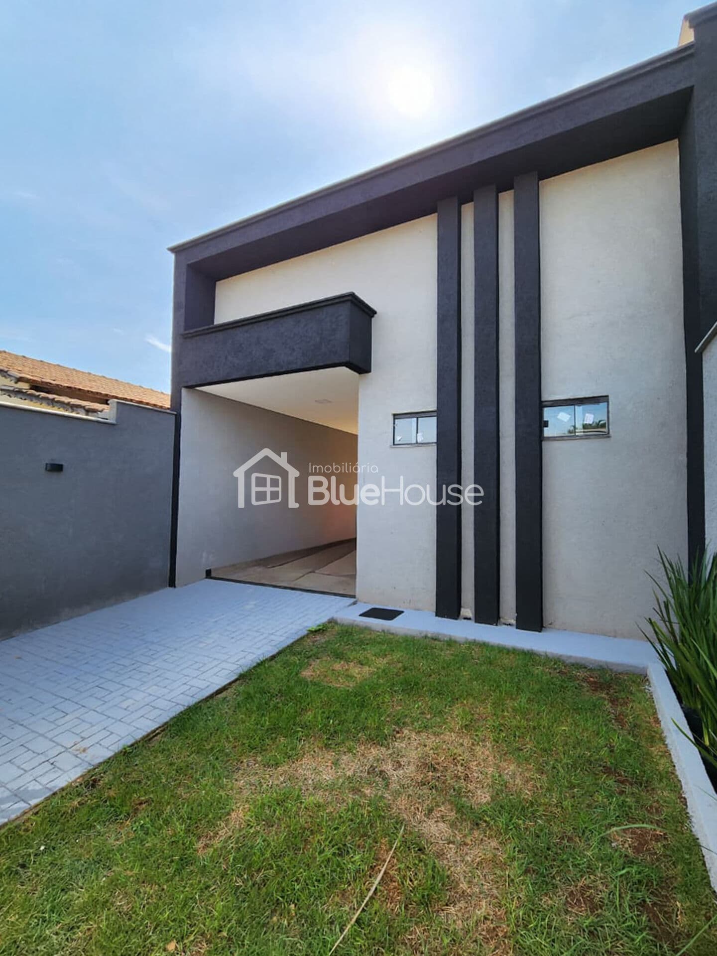 Casa de 3 Quartos sendo 1 suíte com Closet em acabamento Premium no Jardim das Acácias em Aparecida de Goiânia/GO