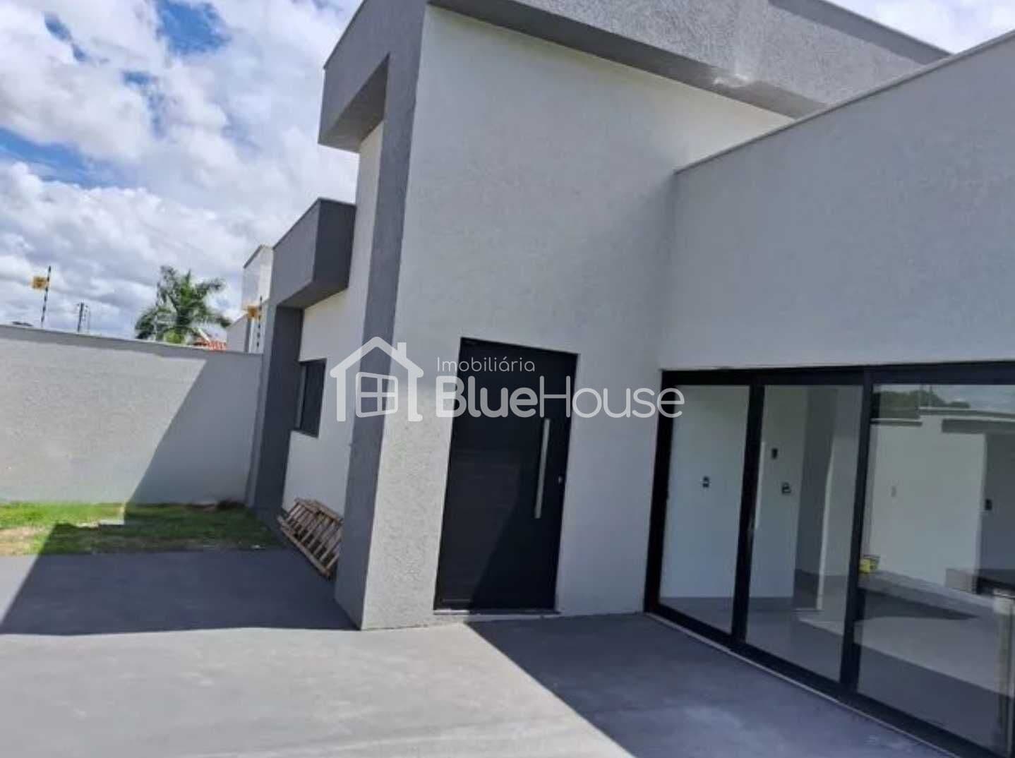 Casa com 3 quartos acabamento superior