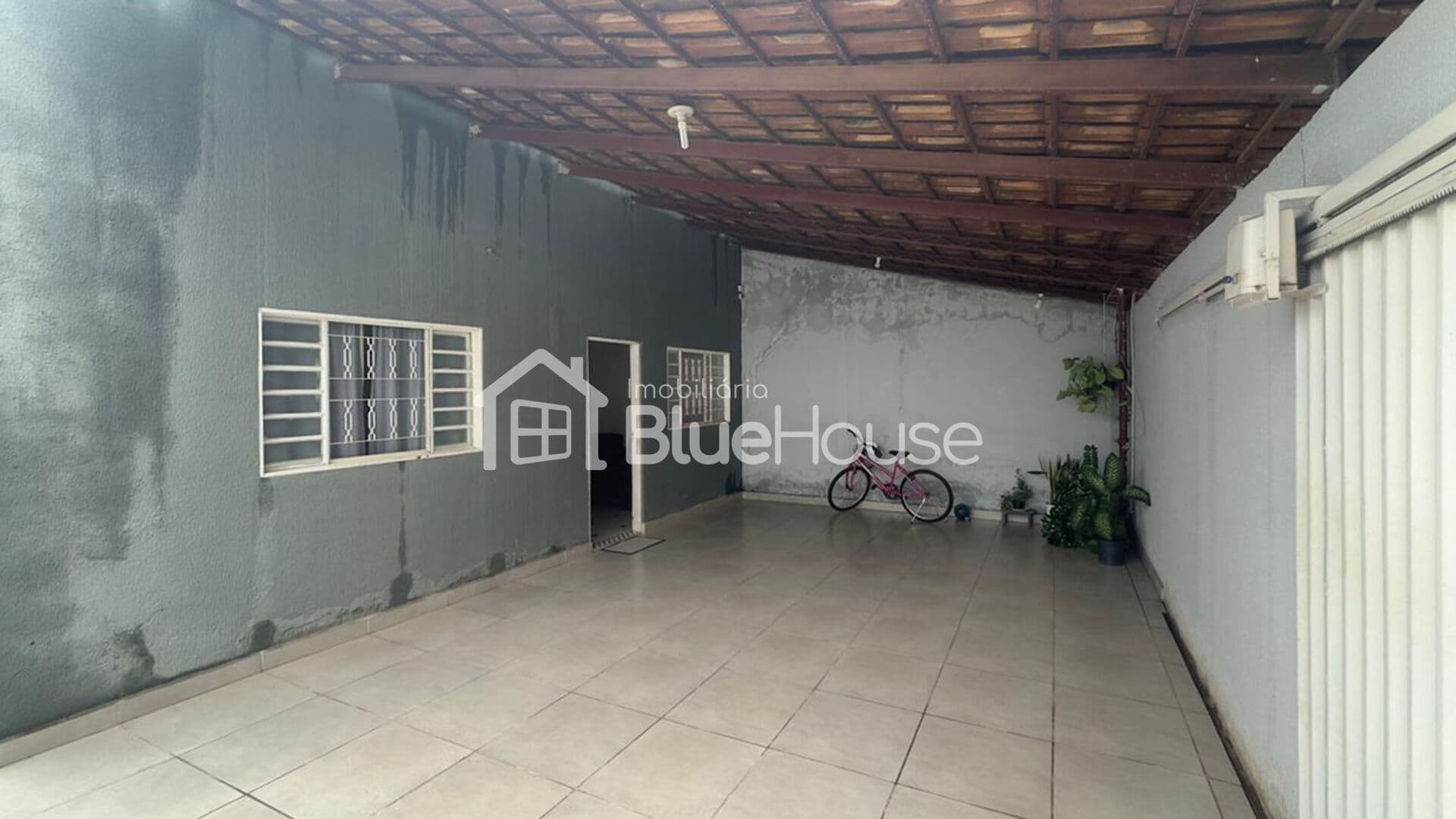 Casa de 2 Quartos sendo 1 suíte em acabamento Premium no Jardim das Acácias