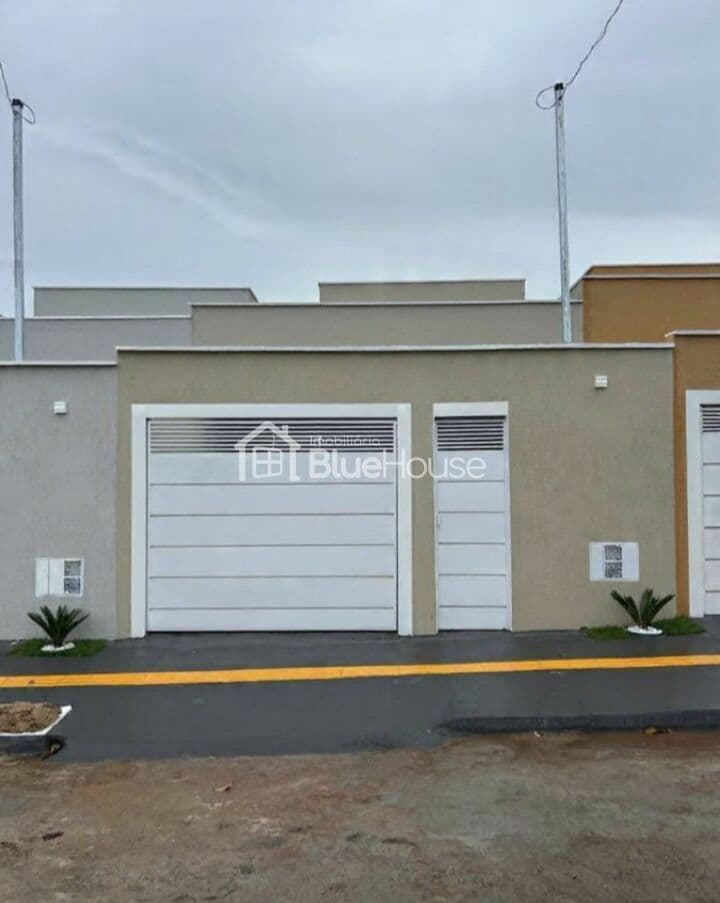 Casa 3 quartos com suíte em Trindade, entrada quase zero e alto padrão com pé direito duplo e área gourmet completa