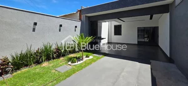 Casa de 3 Quartos sendo 1 suíte em acabamento Premium no Setor Orientville.