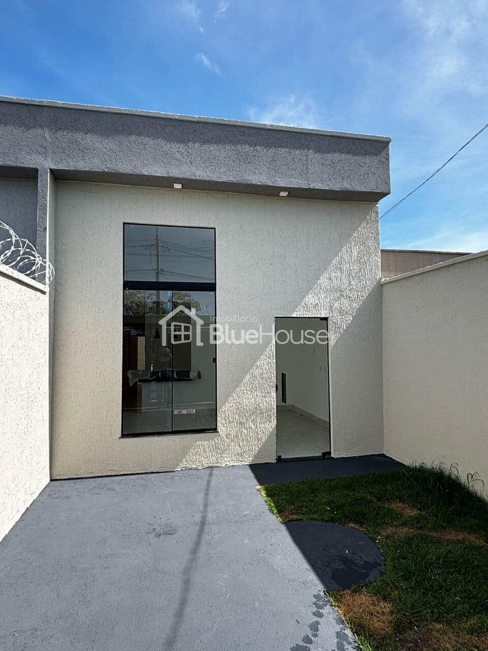 Casa de 2 Quartos sendo 1 suíte em acabamento Premium no Residencial Itaipu em Goiânia/GO.