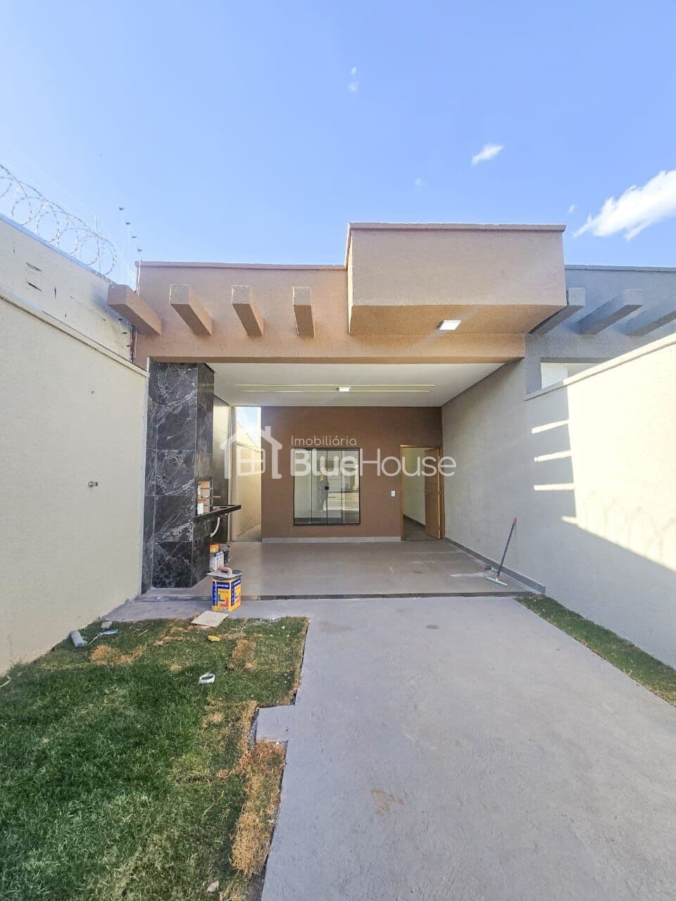 Casa com 2 Quartos, sendo 1 suíte no Setor Residencial Brisas da Mata Goiânia/GO
