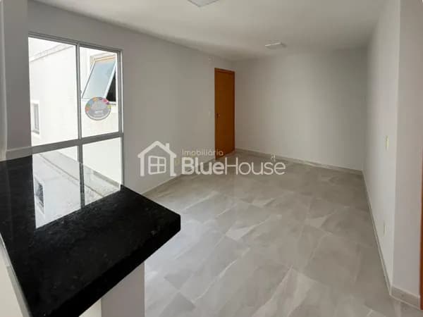 Apartamento de 2 Quartos no Condomínio Gran Império em Aparecida de Goiânia.