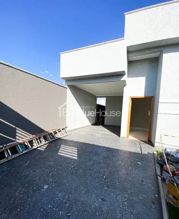 Casa com 3 Suítes Sendo 2 Americana - 126m²- no Buriti Sereno em Aparecida de Goiânia/GO.