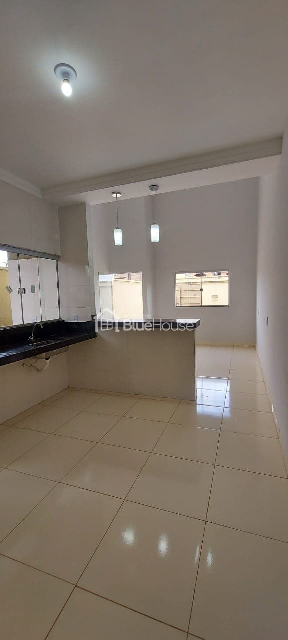 Casa com 2 Quartos Sendo 2 Suíte a venda, no Portinari Goiânia/GO