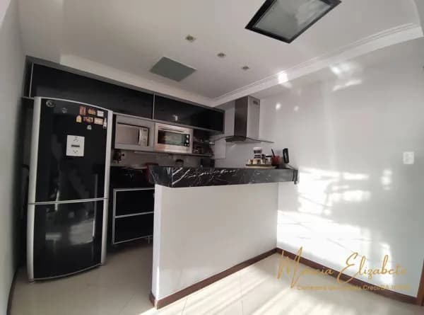 Apartamento Cobertura à venda com 2 quartos - Rio Vermelho