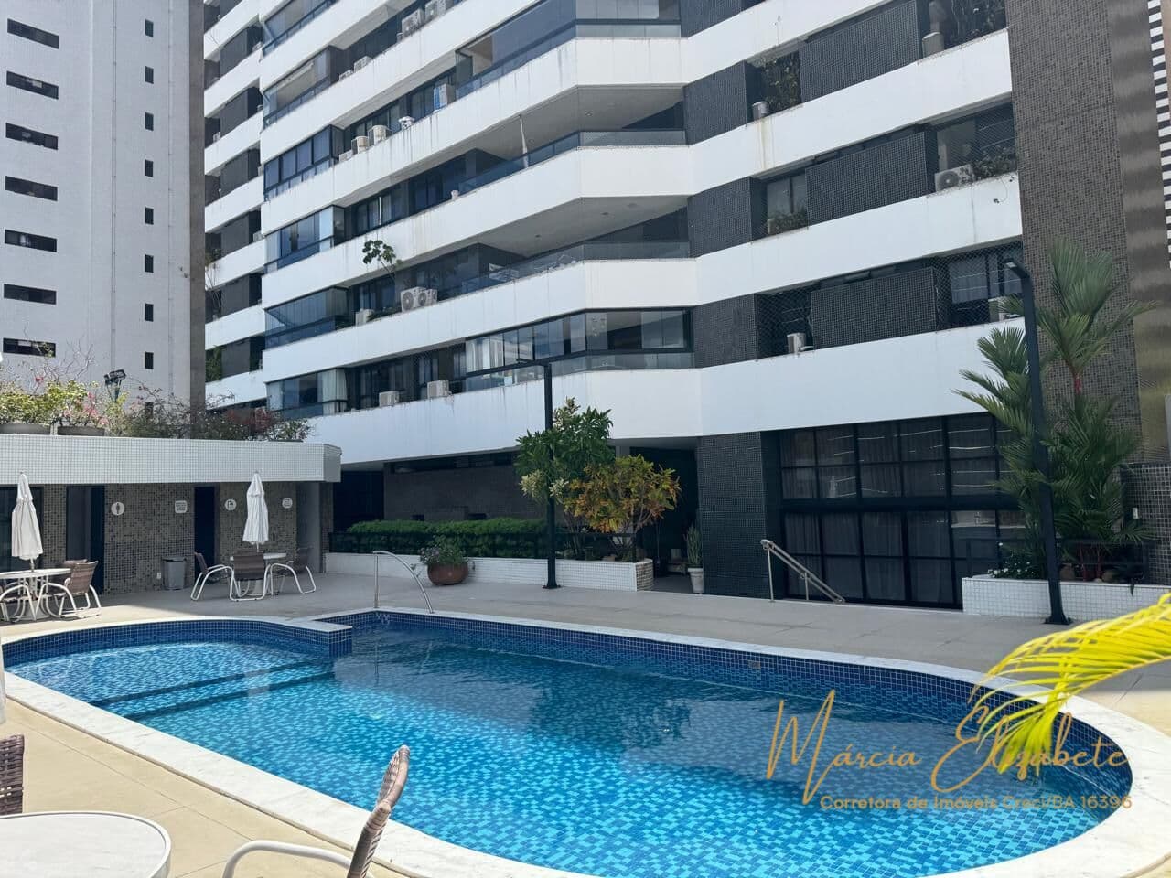 Apartamento Alto Padrão- Pituba no Alto do Parque