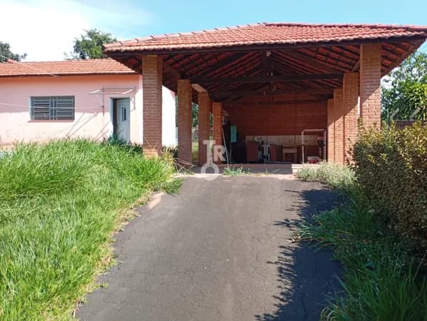 CHÁCARA À VENDA | 1719M² DE ÁREA TOTAL | 308M² DE ÁREA CONTRUÍDA | MEDEIROS | JUNDIAÍ - SP