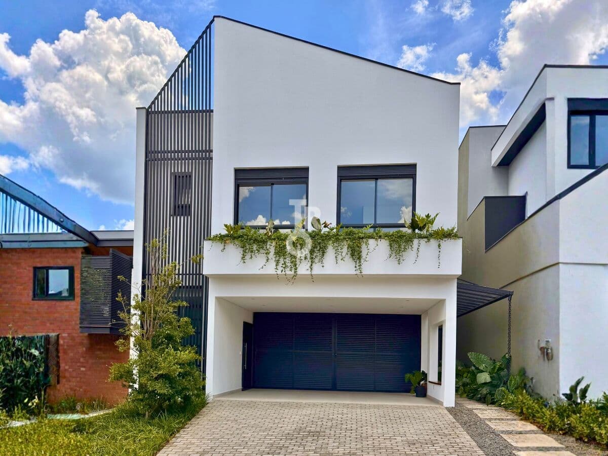 Casa à venda | 276 m² | 3 suítes | Condomínio Brisas da Mata | Jundiaí – SP