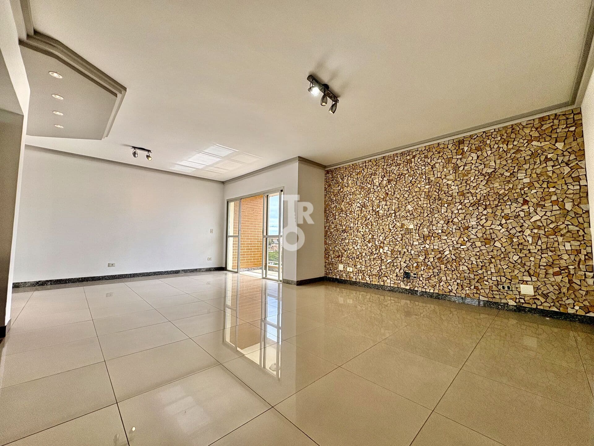Apartamento com 184m² no Centro de Jundiaí – 4 Dormitórios