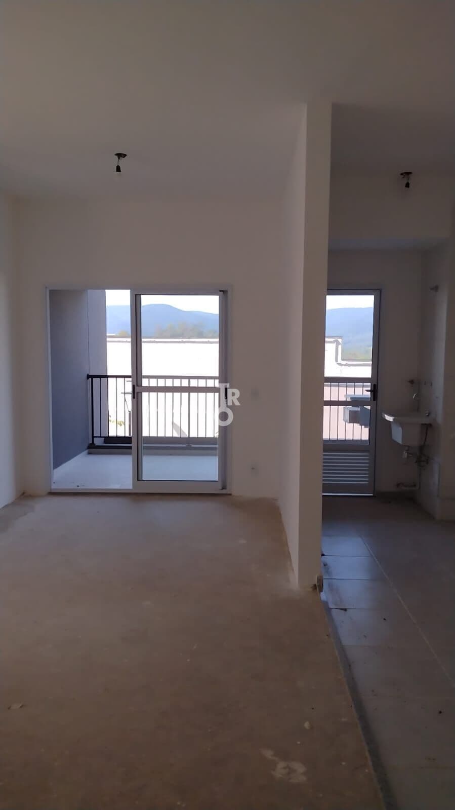 APARTAMENTO NOVO À VENDA - 85m² | LA SIERRA - BAIRRO MEDEIROS | JUNDIAÍ -SP