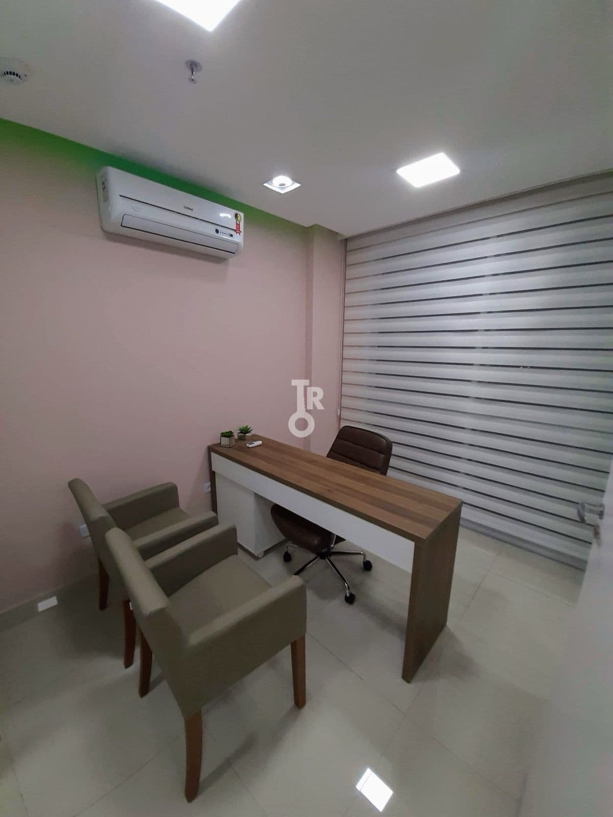 Sala Comercial à venda | 03 ambientes | 46m² | Maxime Office Tower-Jundiaí-SP