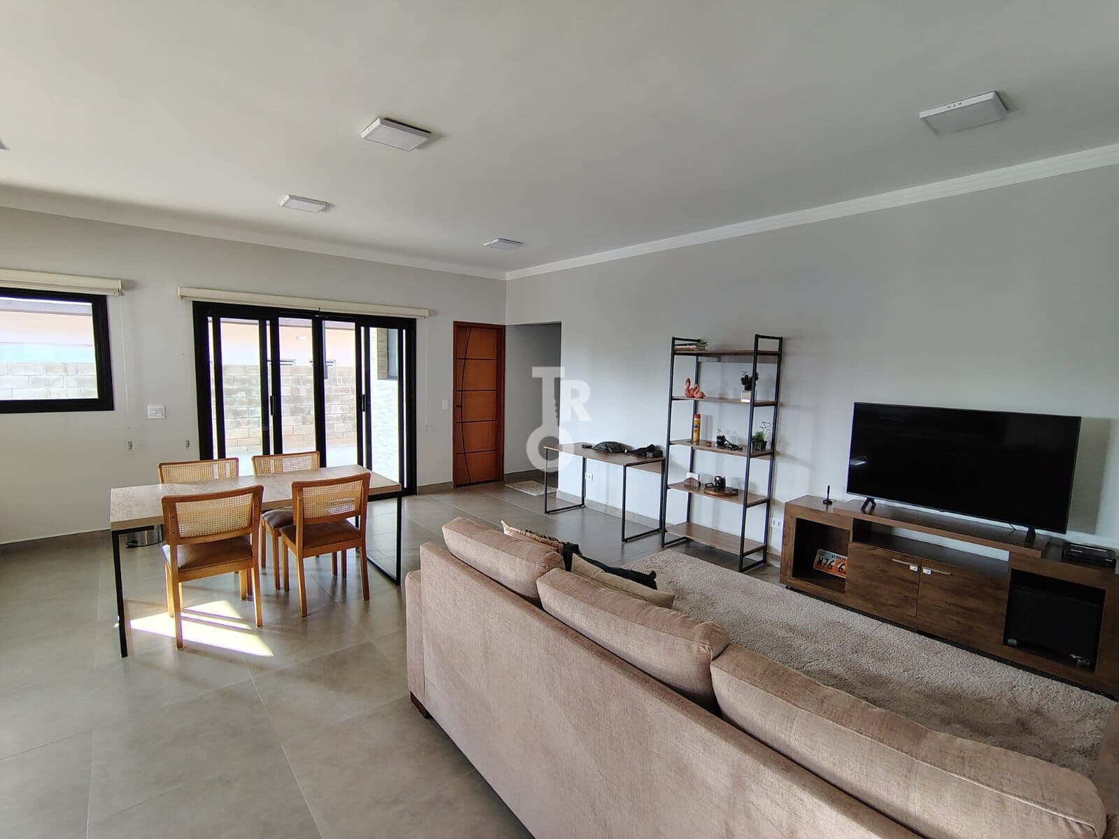 CASA TÉRREA COM 3 DORMITÓRIOS 1 SUÍTE CHÁCARA MORADA MEDITERRÂNEA- JUNDIAÍ-SP ENGORDADOURO
