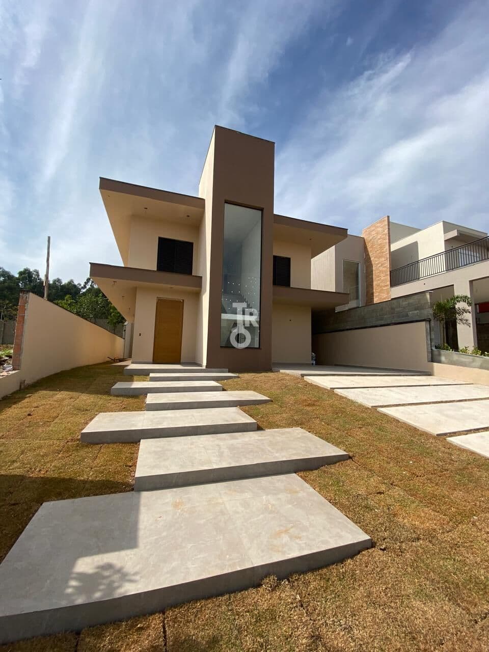 CASA A VENDA ALTO PADRÃO 4 DORMITÓRIOS 2 SUÍTES CONDOMÍNIO RESIDENCIAL PECAN-ITUPEVA