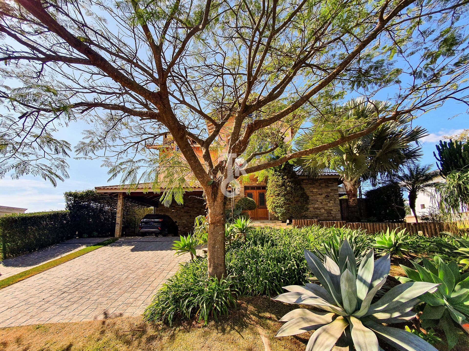 Casa com 4 suítes no RESERVA PORTAL JAPY em Cabreúva/SP por R$ 2.750.000