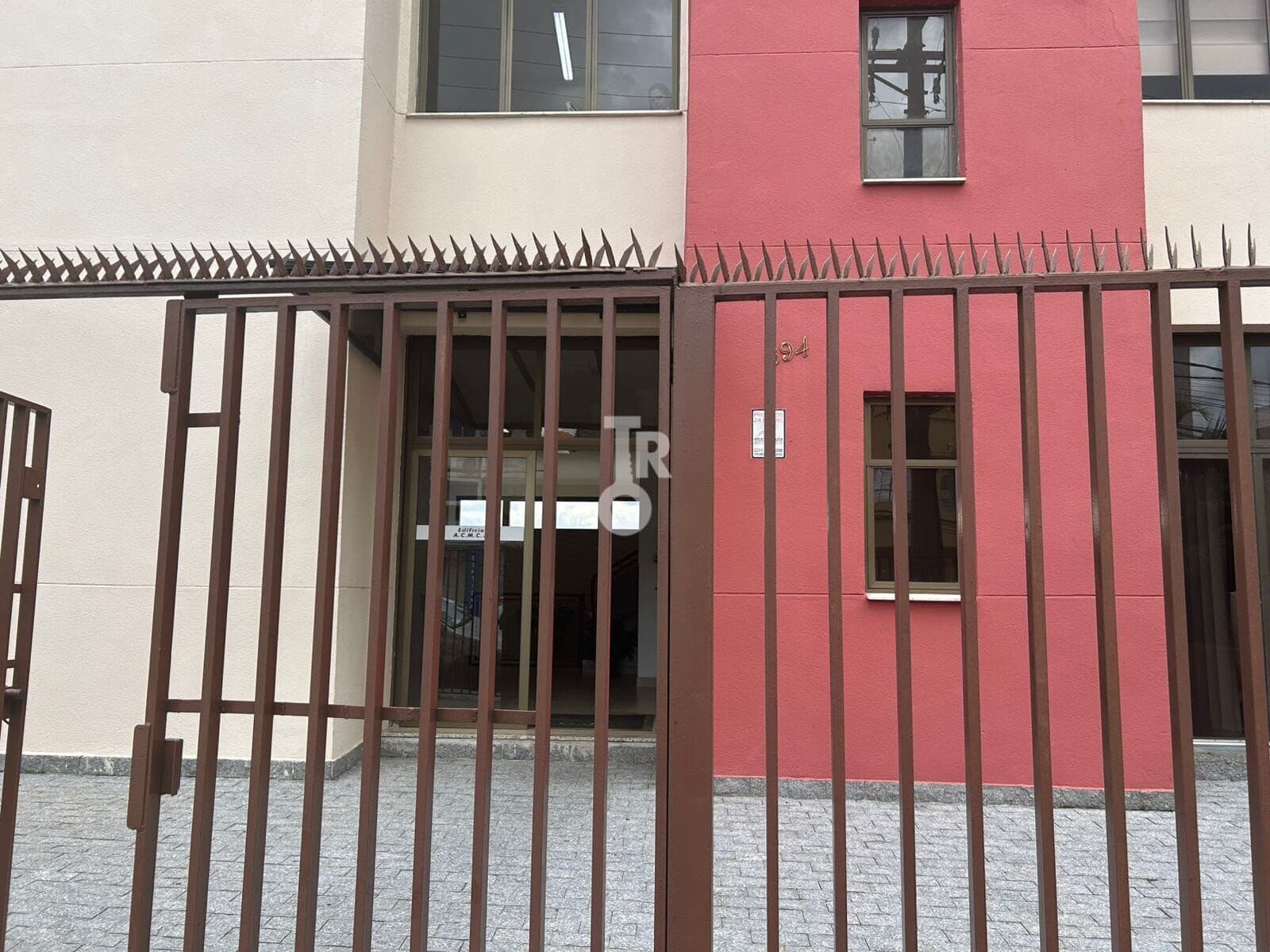 SALA COMERCIA À VENDA 40m² COND. ED A.C.M.C.J - CENTRO - JUNDIAÍ