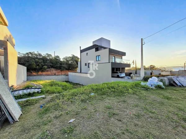 Terreno de 300m² no SÃO VENÂNCIO 3 em Itupeva/SP por R$ 318.000