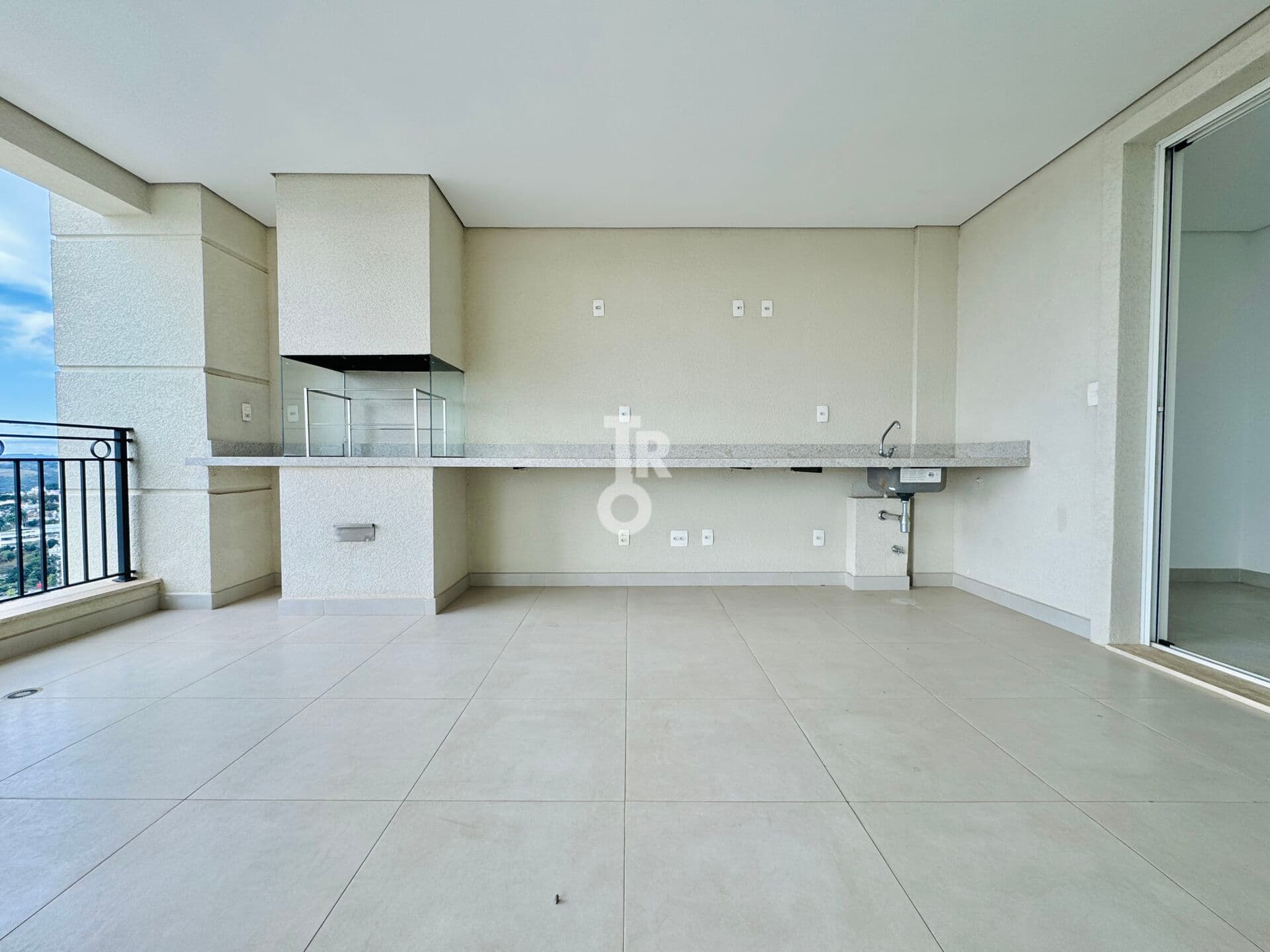 APARTAMENTO PARA VENDA, EDIFÍCIO LINDENBERG, LOCALIZADO NO BAIRRO ANHANGABAÚ- JUNDIAÍ-SP.
