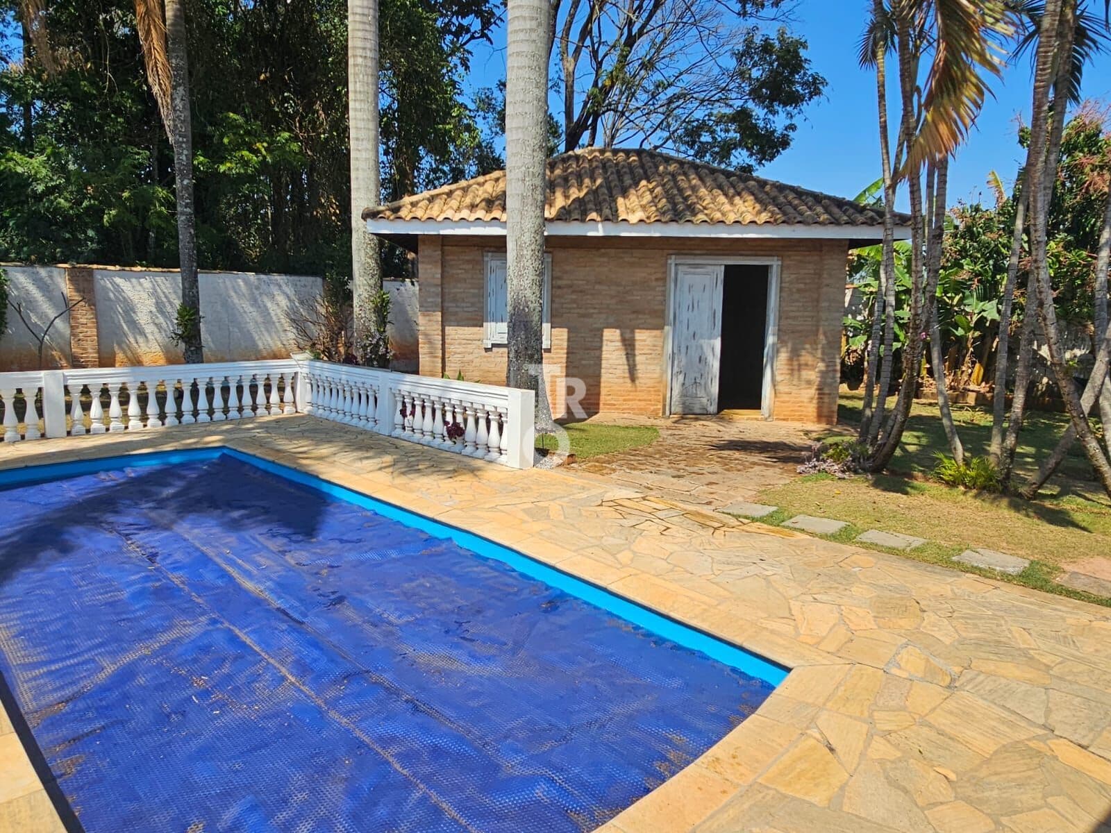 CASA TÉRREA À VENDA NO CONDOMÍNIO PARQUE DA FAZENDA – Itatiba | 3 quartos | Piscina, pomar e área gourmet
