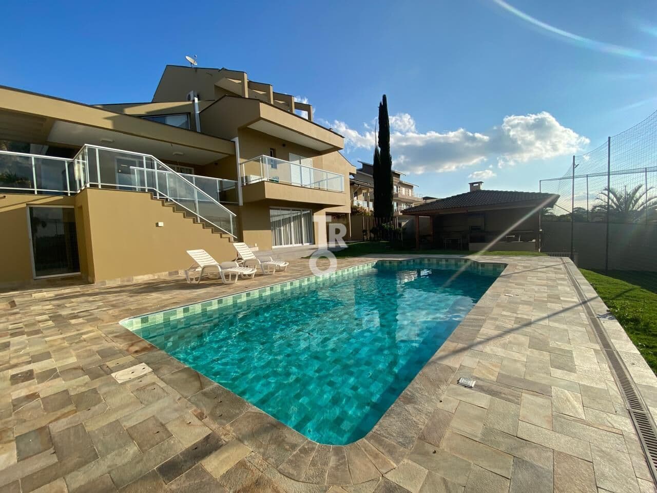 CASA A VENDA ALTO PADRÃO 4 DORMITÓRIOS 3 SUÍTES-QUARTIER LÊS RESIDENCE-JUNDIAÍ-SP BAIRRO CAXAMBÚ