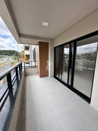 Apartamento moderno com 2 dormitórios e varanda gourmet à venda no Odeon em Jundiaí/SP