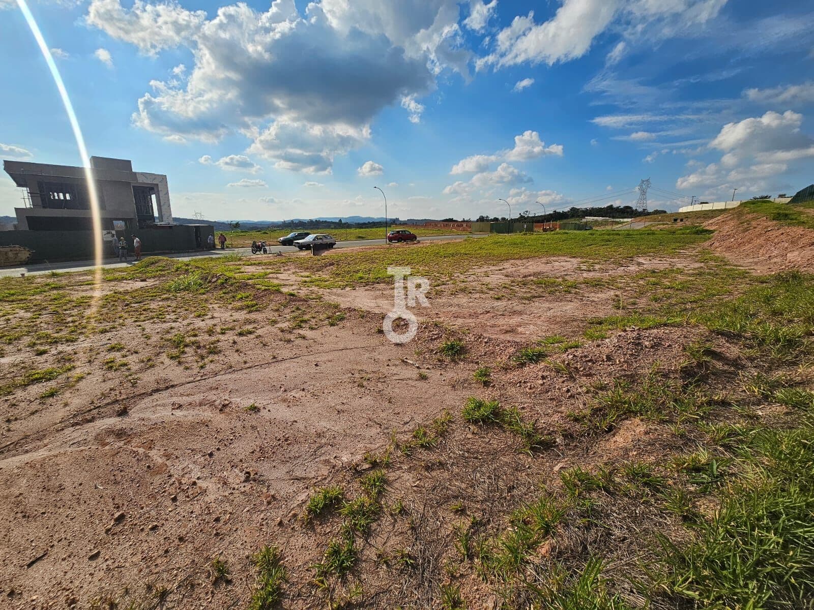 TERRENO PLANO À VENDA NO CONDOMÍNIO PORTAL DOS LAGOS – JUNDIAÍ/SP | 430m²