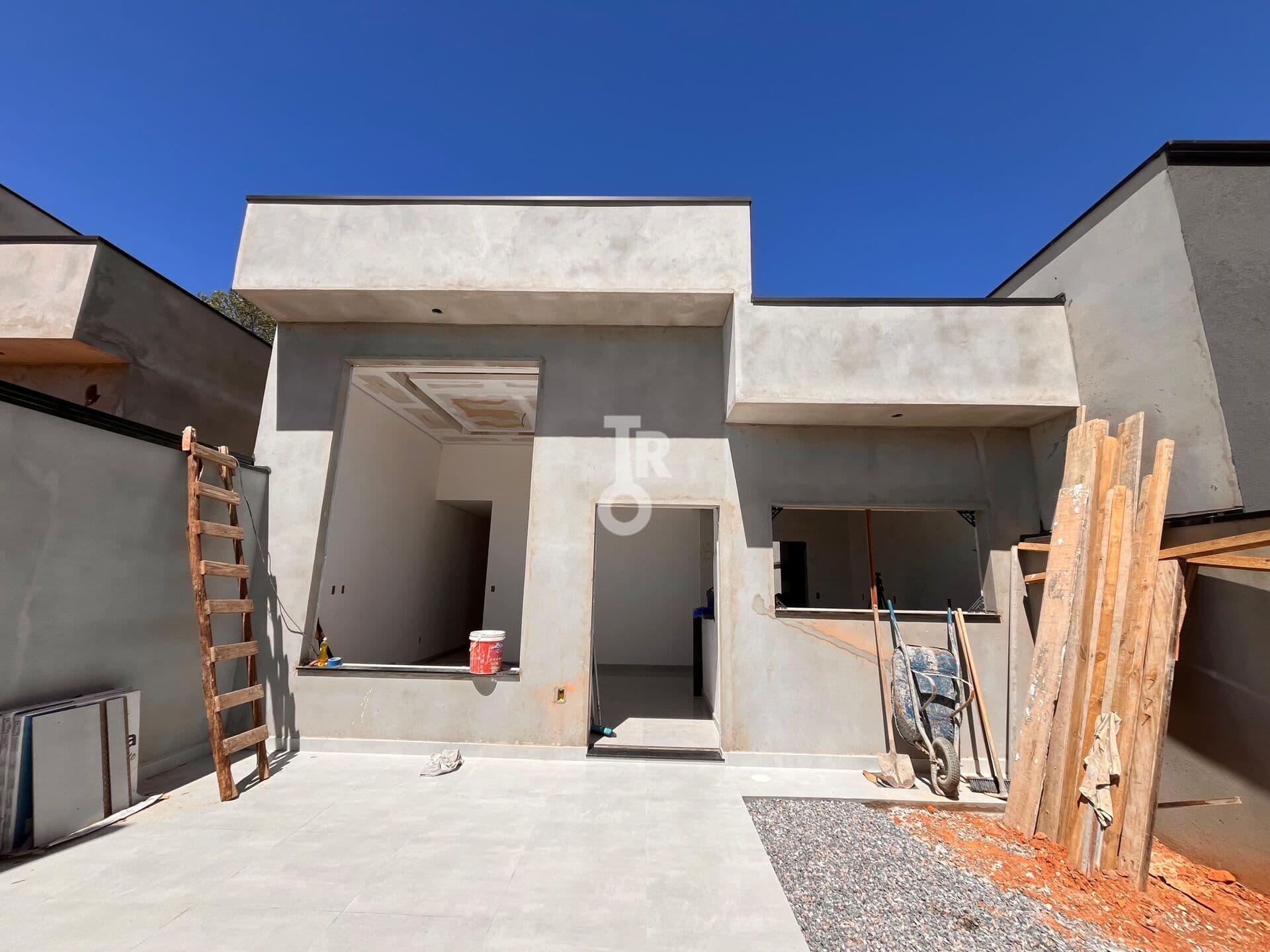 CASA PARA VENDA | 92,97M² | 3 DORMITÓRIOS | 1 SUÍTE | PORTAS BALCÃO AUTOMATIZADAS | JARDIM MARAMBAIA | JUNDIAÍ - SP