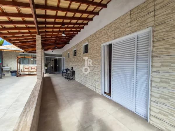 Casa térrea à venda no bairro Parque da Represa – Jundiaí/SP | 2 suítes | área gourmet com churrasqueira