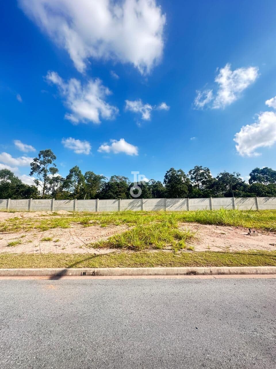 Terreno à venda no bairro Corrupira – Jundiaí/SP – condomínio fechado | 4.204 m² | lote plano e com fundo para a mata