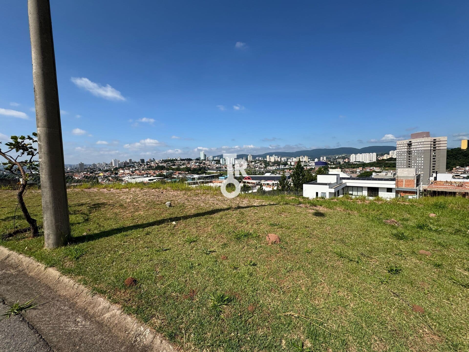TERRENO À VENDA | 629 M² | BOSQUE DO HORTO | JUNDIAÍ -SP