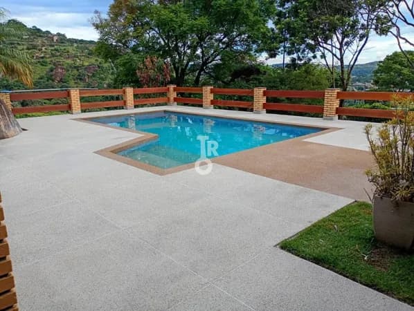 CHÁCARA À VENDA - 206m² - 03 SUÍTES - COND. JARDIM DO RIBEIRÃO II - ITUPEVA - SP