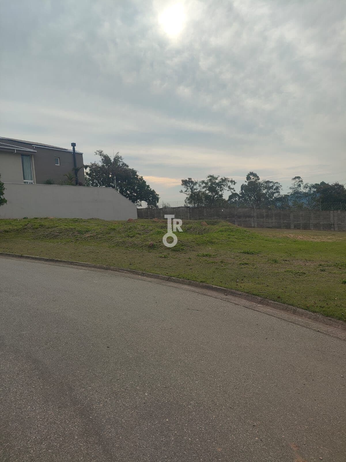 TERRENO À VENDA | 568M² | PRONTO PARA CONSTRUIR | BOSQUE DO HORTO| JUNDIAI -SP