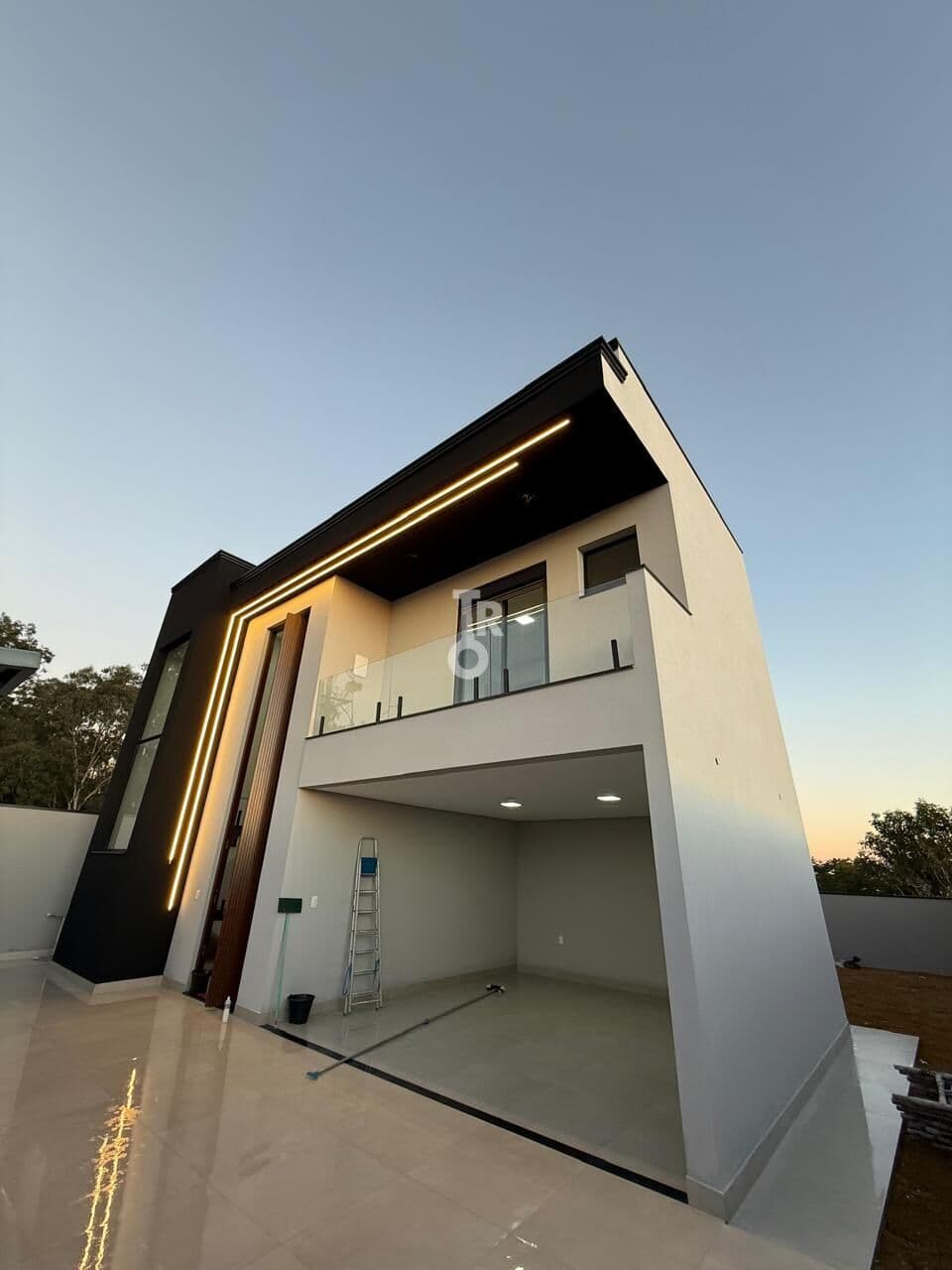 CASA À VENDA | 170M² | 3 QUARTOS | 1 SUÍTE | JARDIM CARLOS GOMES | JUNDIAÍ - SP