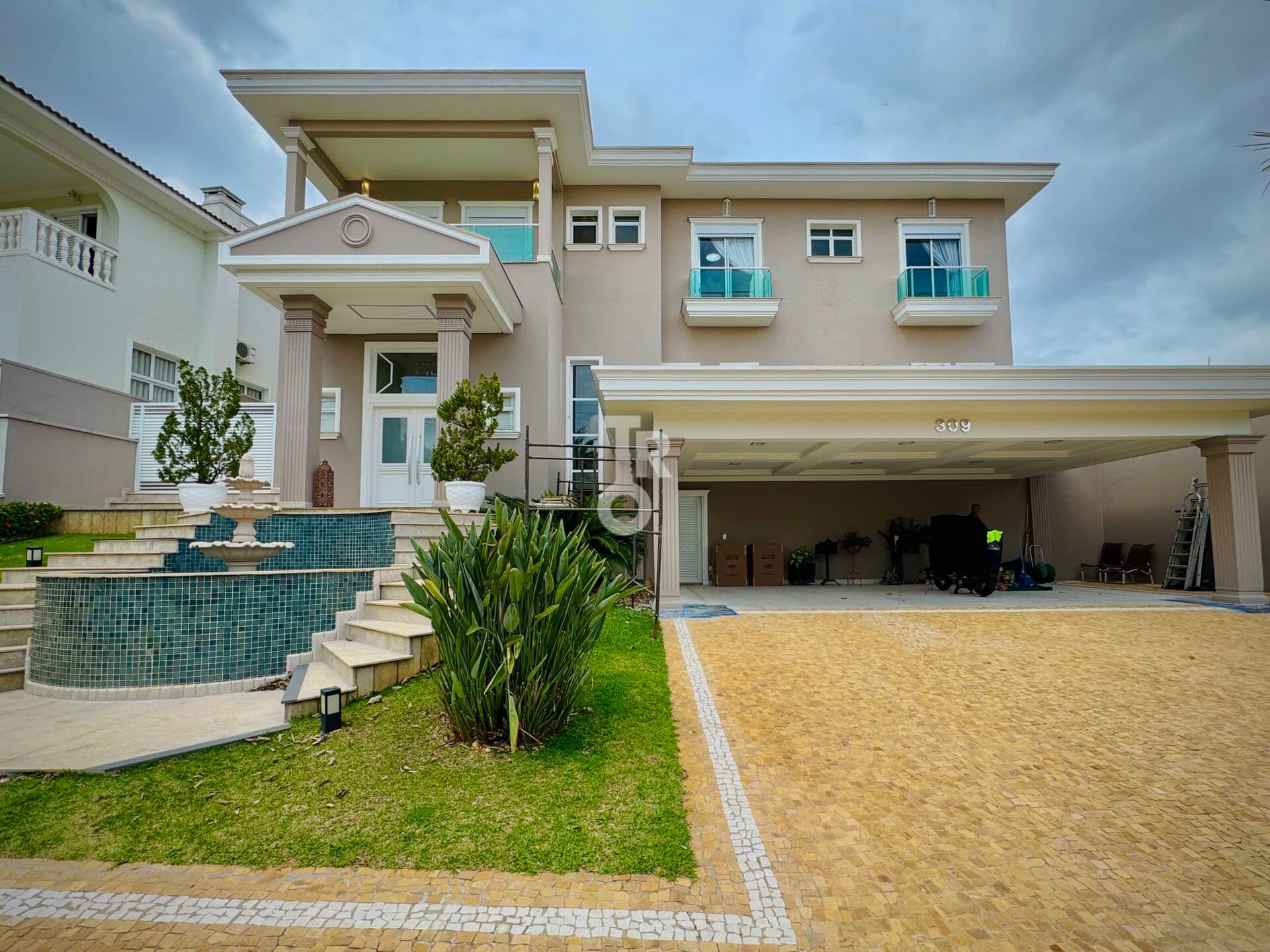 CASA A VENDA NO CONDOMINIO TERRAS DE SÃO CARLOS - CAXAMBU - JUNDIAÍ - SP