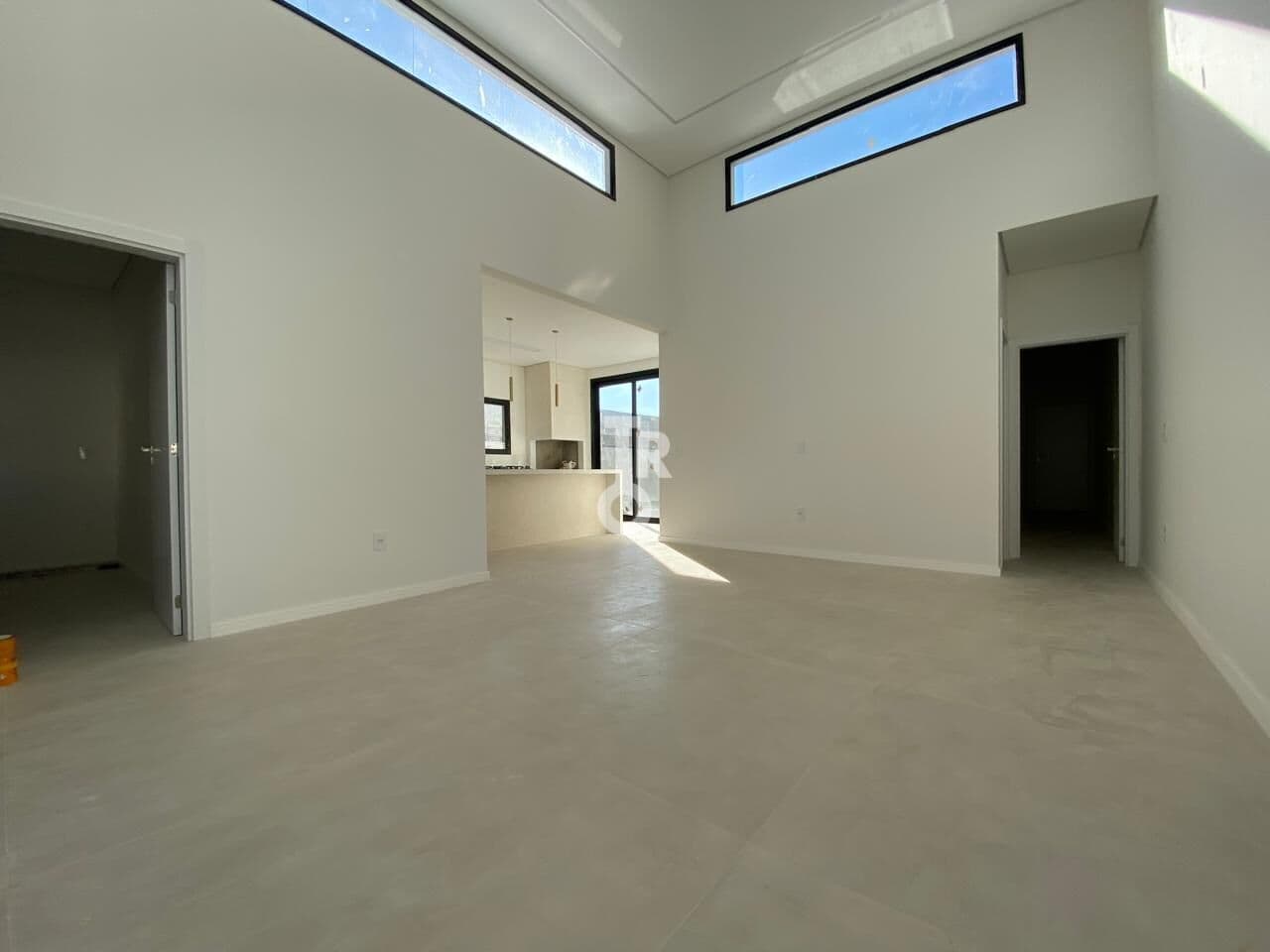 CASA TÉRREA A VENDA 3 QUARTOS 3 SUÍTES RESIDENCIAL PHYTUS-CABREÚVA-SP JACARÉ