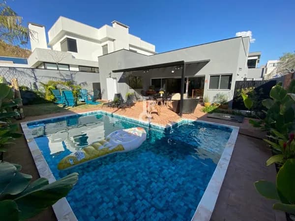LINDA CASA A VENDA TÉRREA NO CONDOMÍNIO TERRAS DE JUNDIAÍ!