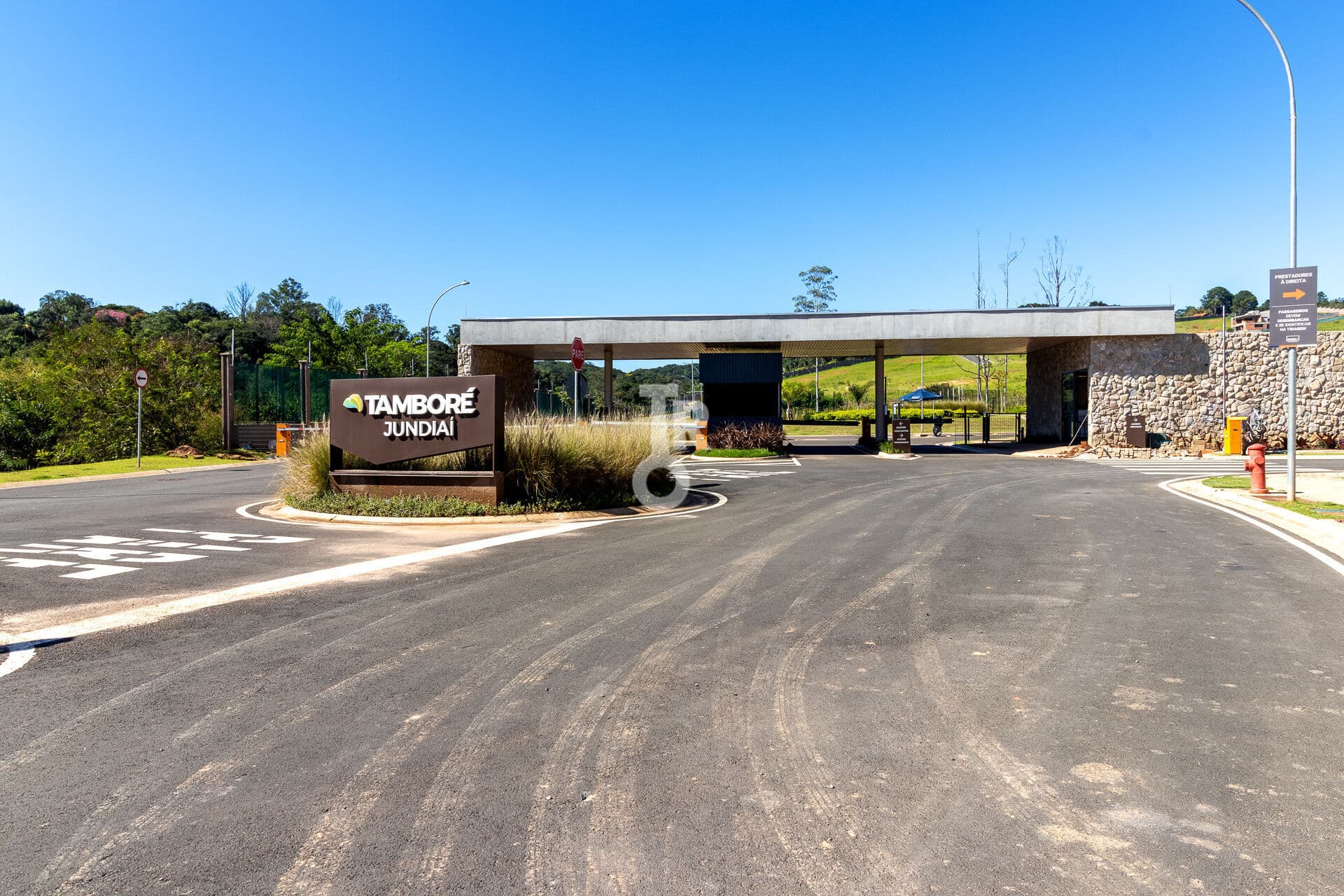 TERRENO À VENDA | 1.000M² | QUADRA C | TAMBORÉ - JUNDIAÍ - SP
