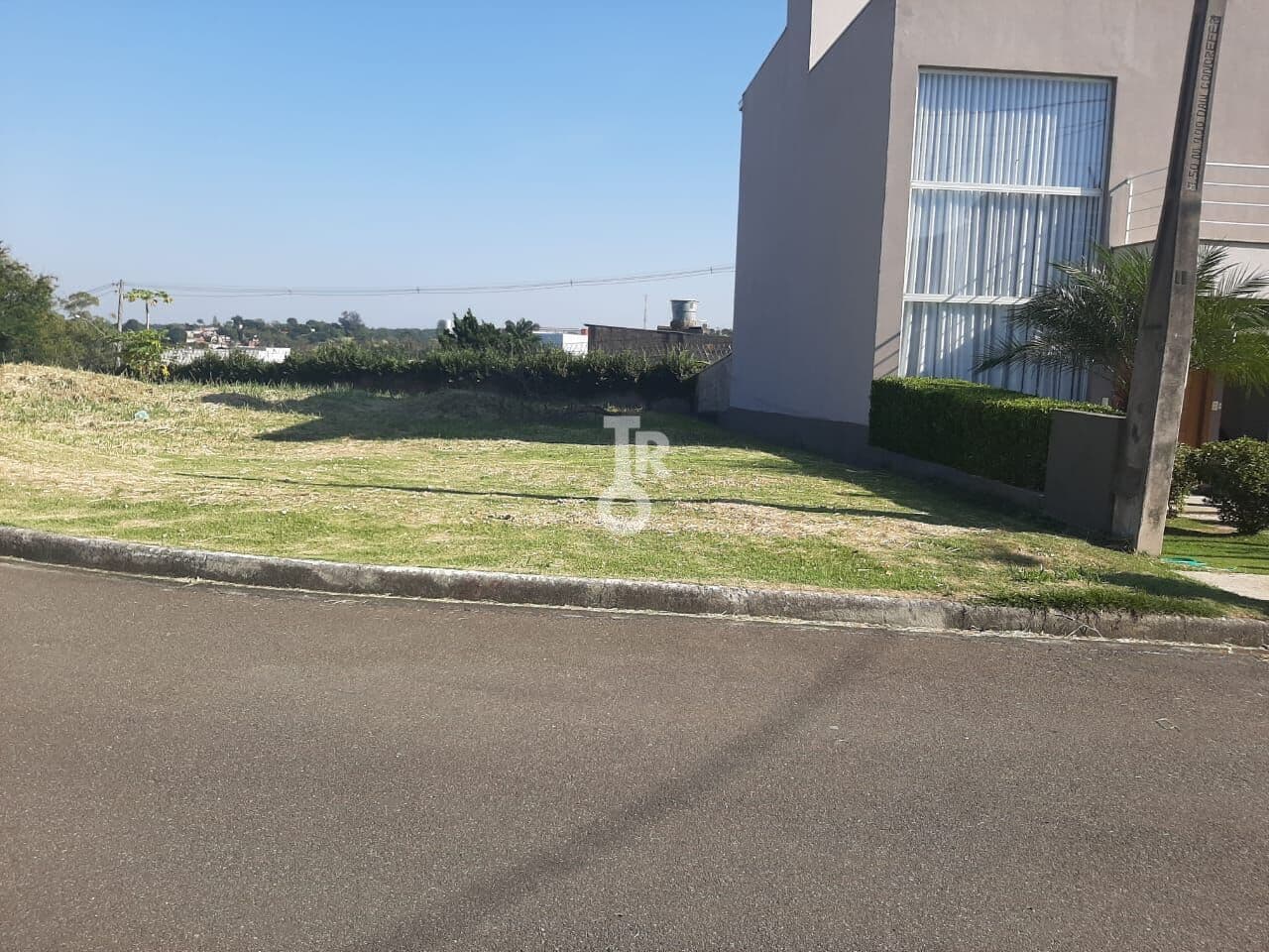 Terreno plano à venda 309m2, por 520.000,00 no Condominio Terras de Gênova, Jundiai