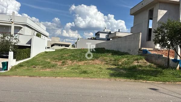 TERRENO PLANO À VENDA – 619,34m² - CONDOMÍNIO BOSQUE DO HORTO – JUNDIAÍ - SP