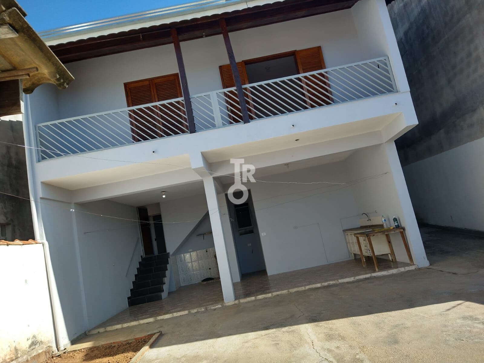 CASA À VENDA | 3 QUARTOS | 195M² | CIDADE JARDIM| JUNDIAÍ-SP