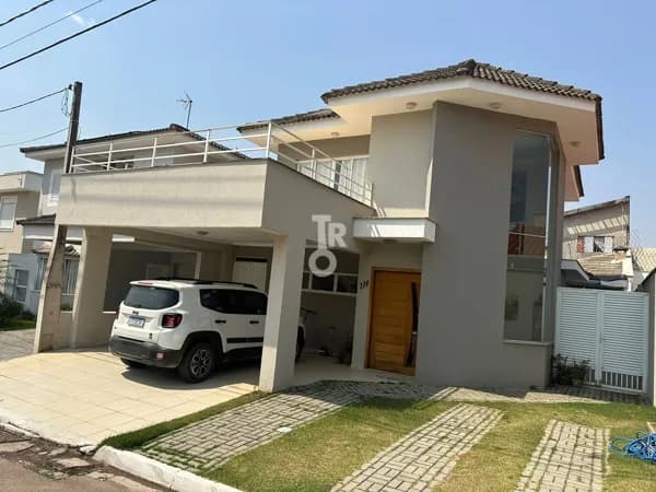 Casa à Venda no Condomínio Vivenda Centenário - Jundiaí