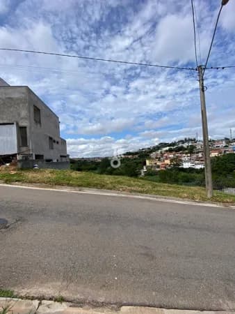Lote/Terreno em Jundiaí - Loteamento Vale Azul I