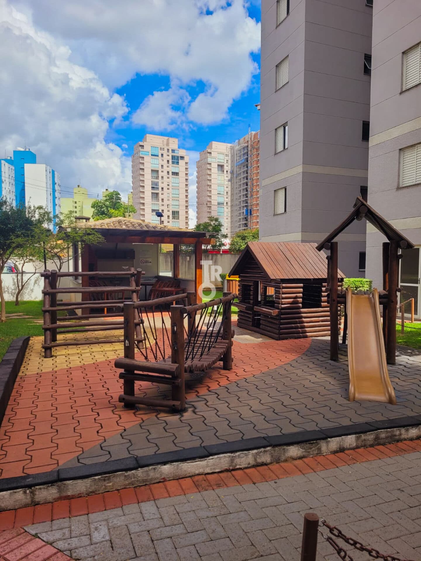 Apartamento à venda no bairro Jardim Samambaia – Jundiaí/SP – Condomínio Vista Centrale | 2 quartos | 51 m² com 1 vaga