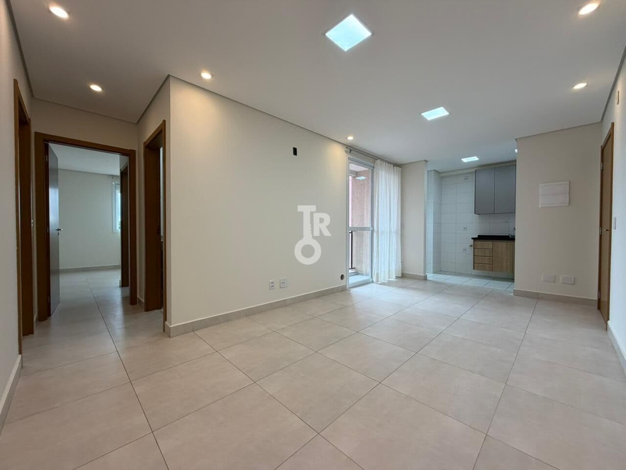 APARTAMENTO À VENDA NO ENGORDADOURO - JUNDIAÍ/SP - CONDOMÍNIO MYRIAD / 2 QUARTOS SENDO 1 SUÍTE