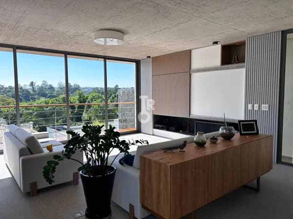 CASA À VENDA, 5 QUARTOS, SENDO 5 SUÍTES - CONDOMÍNIO PORTAL PARAISO 2 - JUNDIAÍ