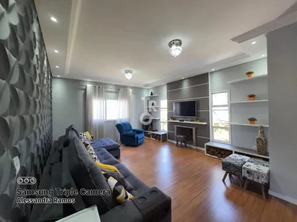 Casa Alto Padrão a Venda no Condomínio Colinas de Inhandjara - Itupeva