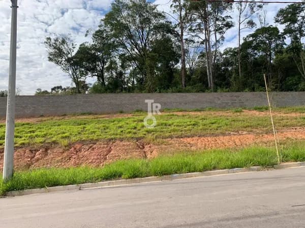 Terreno em Condomínio - Residencial - Pronto pra Construir
