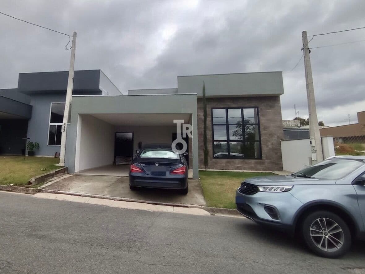 Casa à Venda | 3 Dormitórios | 1 Suíte | 176m² | Condomínio Chacur – Várzea Paulista/SP