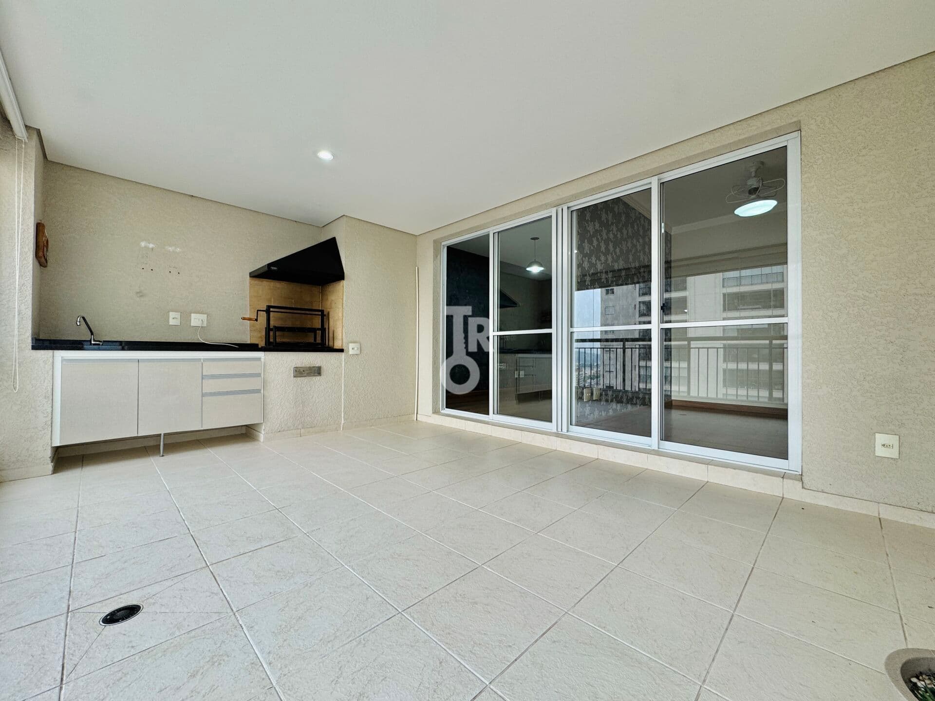 Apartamento à Venda – 100m² - 03 Quartos(1 Suíte) - Cond. Premiatto Residence Club – Jundiaí - SP